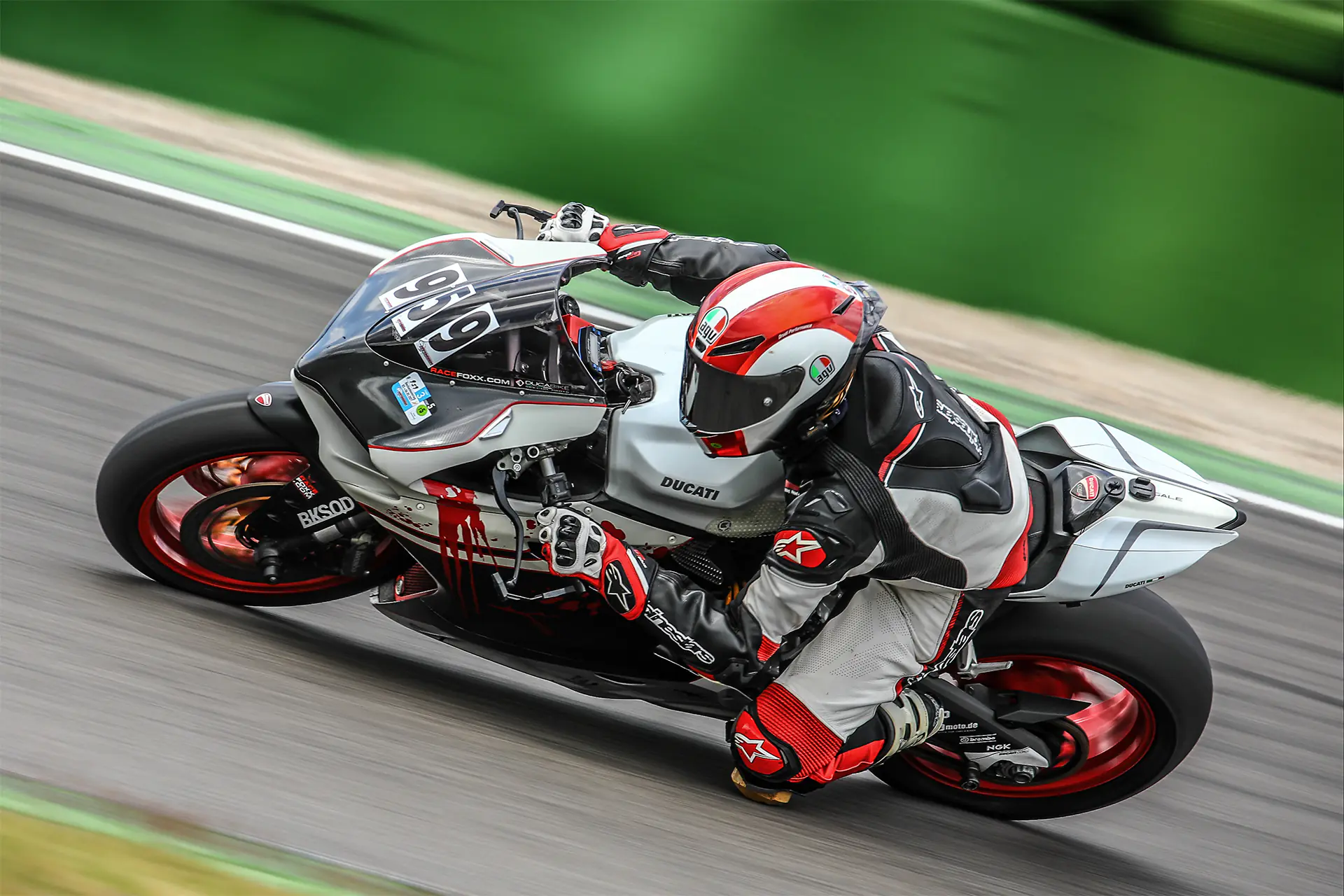 Custom Motorbike Graphics Photo Processing